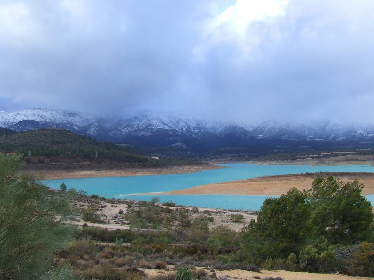 Vivienda Rural Embalse San Clemente Pensionat Huéscar Exteriör bild
